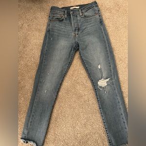 Levi’s wedgie mid blue skinny jeans